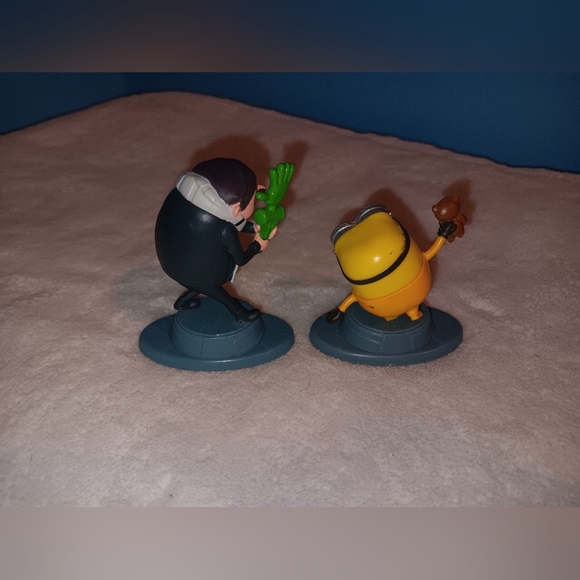 Universal City Studios Despicable Me Mini Figures lot of 2 Pre-owned - Picture 2 of 5